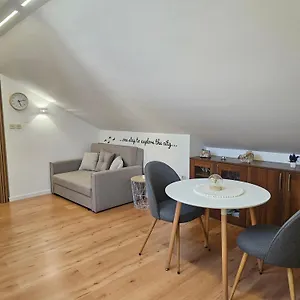 Appartement Lovely Attic Apartman-melani, Zadar